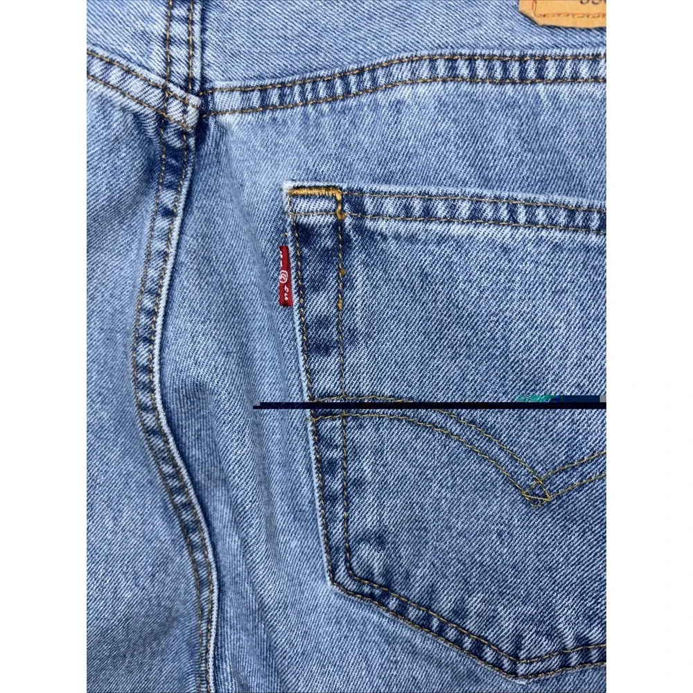 Vintage Levis 550 Jeans Men 34x30 Blue Denim Relaxed Fit Y2k Light Wash READ
